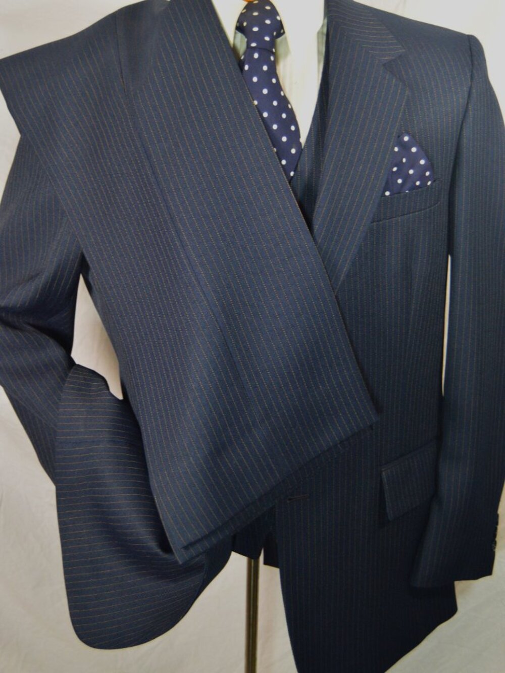 Vtg 70's 80's Sears Comfort Suit 3 piece Blue Gold Pinstripe 42 R 33 x 30 Slim - Picture 3 of 7